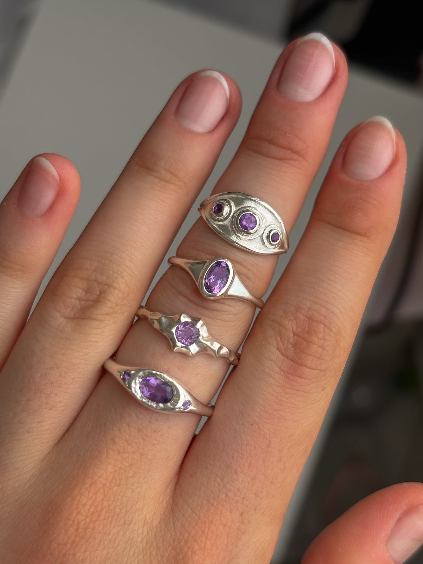 Small Oval Signet Ring Amethyst