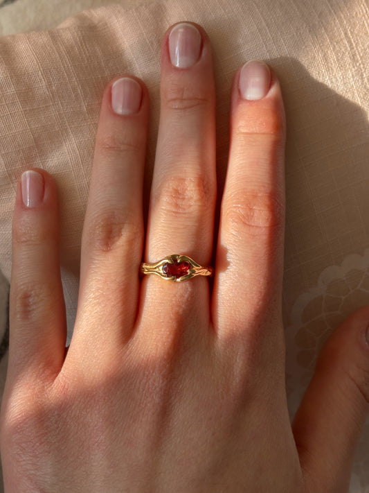 טבעת עדן בשיבוץ גארנט